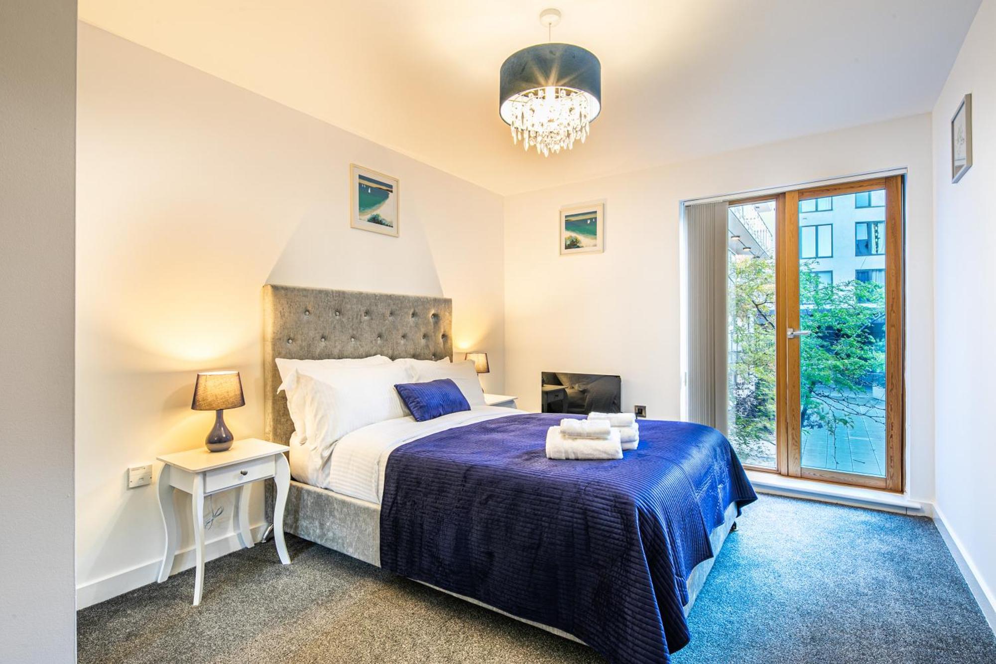 Stylish 2 Bed Apt 18 - City Centre, Free Parking, Espresso Machine & Netflix - Hosted By Stay Host Save Sheffield Eksteriør bilde