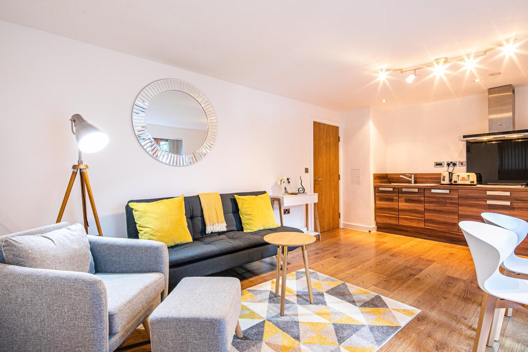 Stylish 2 Bed Apt 18 - City Centre, Free Parking, Espresso Machine & Netflix - Hosted By Stay Host Save Sheffield Eksteriør bilde